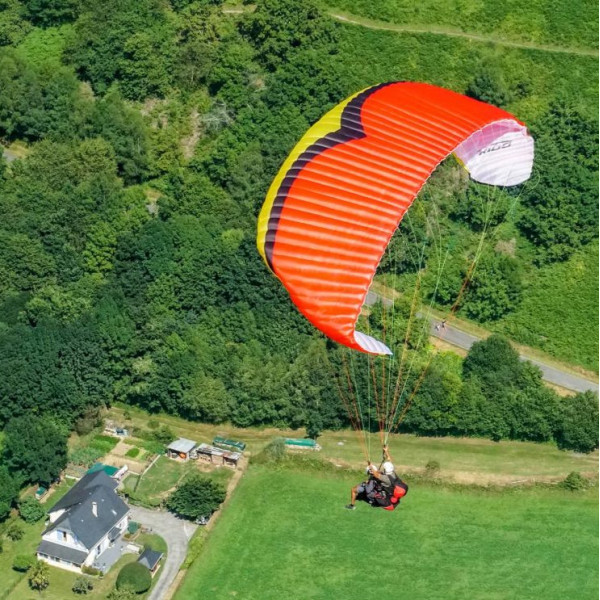 PARAPENTE NERVURES KIDO