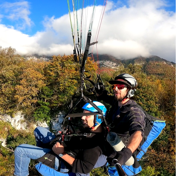 Vol Prestige Chambéry - Lac du Bourget - Conditions idéales pour un beau vol au dessus du Lac et voir Aix depuis le ciel