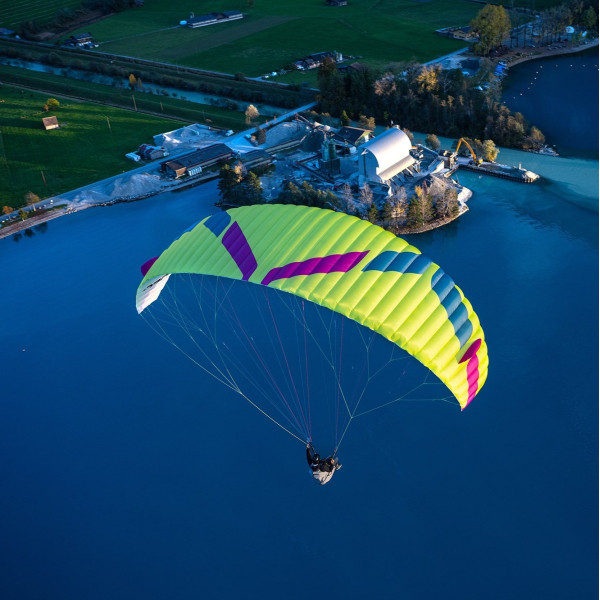 PARAPENTE OZONE MOXIE