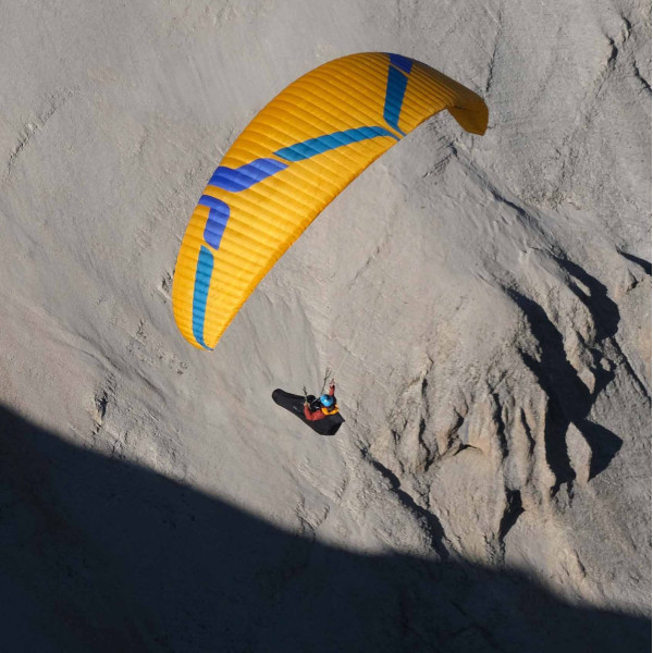 PARAPENTE OZONE RUSH 6