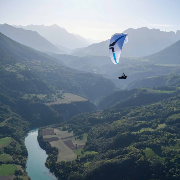 PARAPENTE OZONE RUSH 6