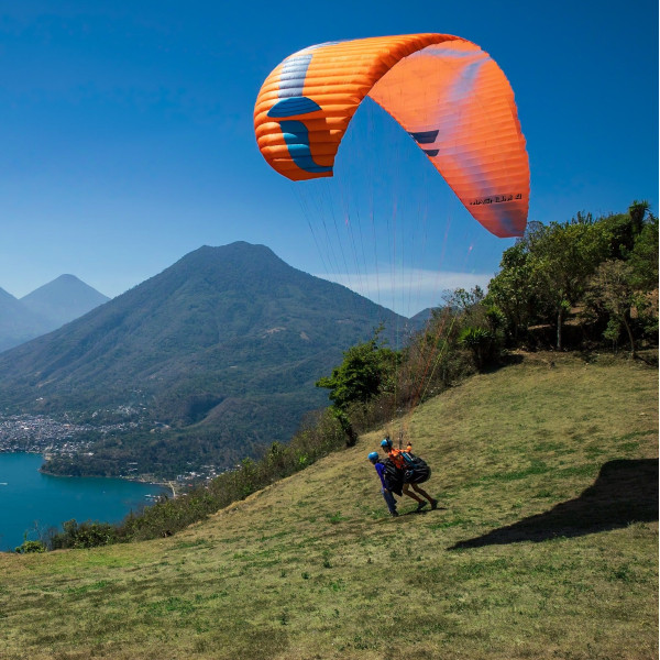 PARAPENTE OZONE MAGNUM 4