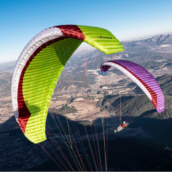 PARAPENTE GIN EVORA