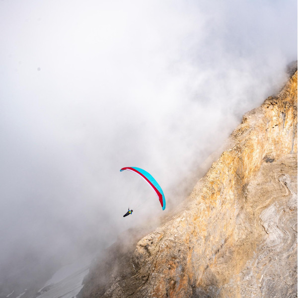 PARAPENTE GIN EXPLORER 2