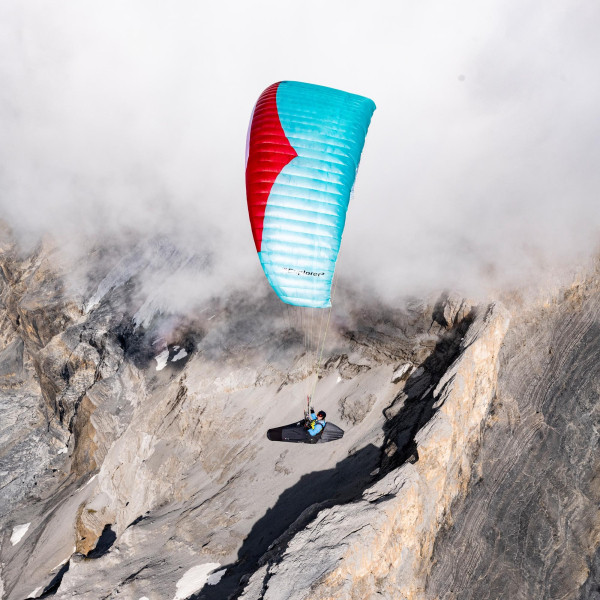 PARAPENTE GIN EXPLORER 2