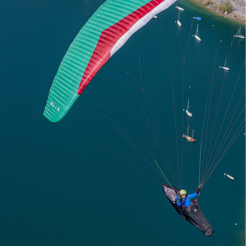 PARAPENTE GIN BOOMERANG 12