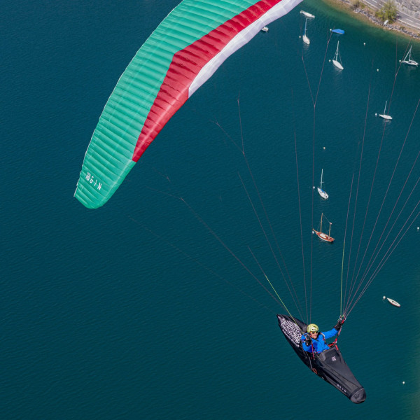 PARAPENTE GIN BOOMERANG 12