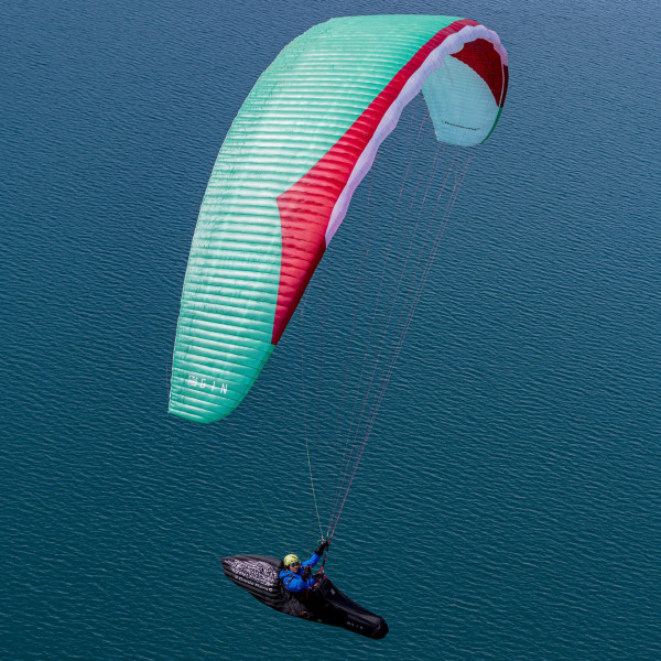 PARAPENTE GIN BOOMERANG 12