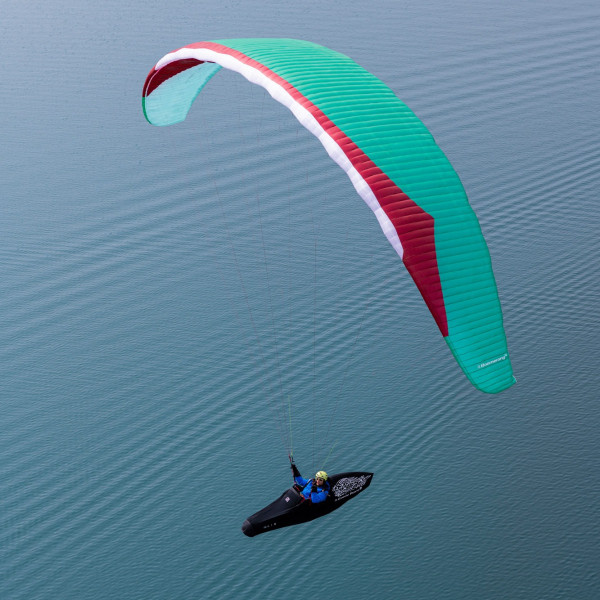 PARAPENTE GIN BOOMERANG 12