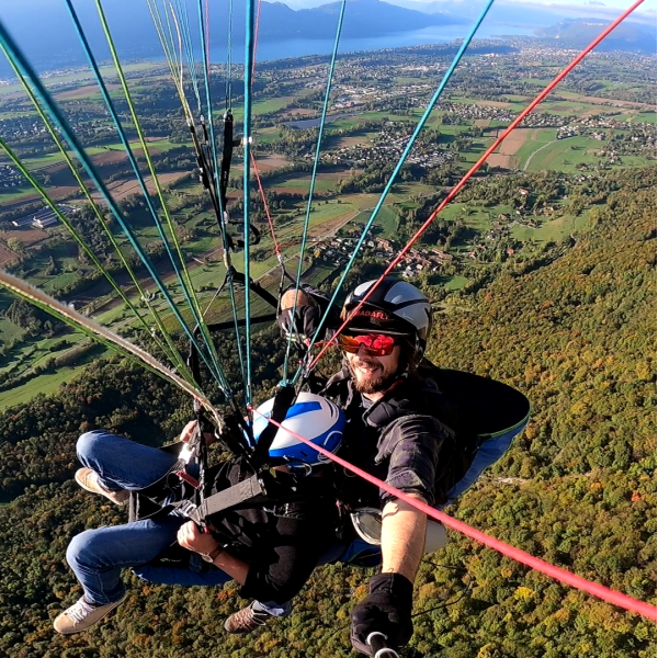 Vol Découverte du Parapente à Chambéry avec survol du Lac du Bourget