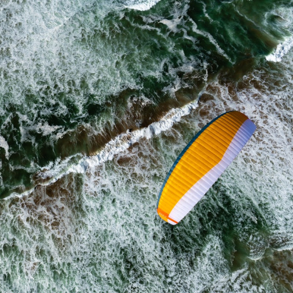 PARAPENTE NOVA AONIC