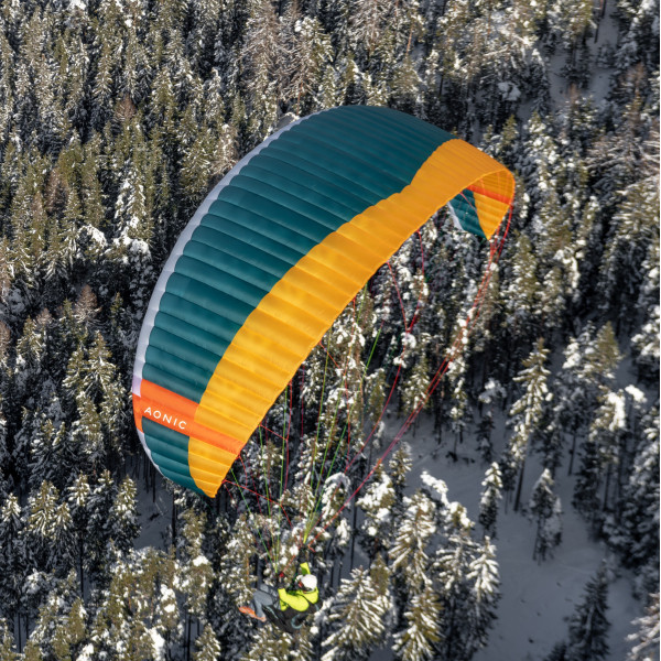PARAPENTE NOVA AONIC