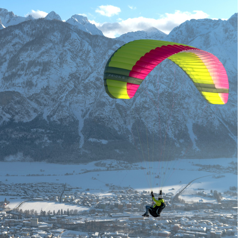 PARAPENTE NOVA PRION 5
